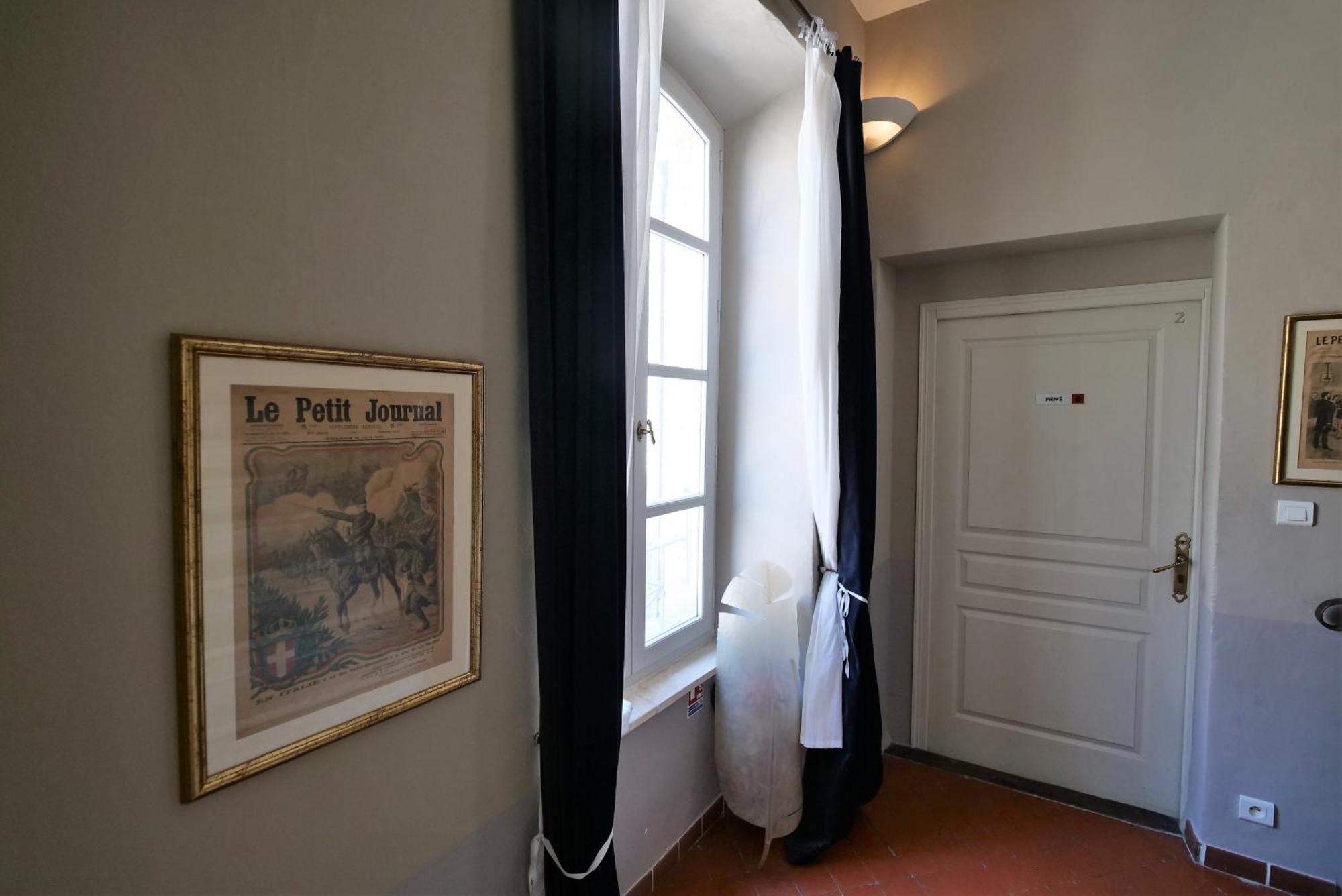 Chambres Du Vieux Bistrot Cabrières-dʼAvignon Esterno foto