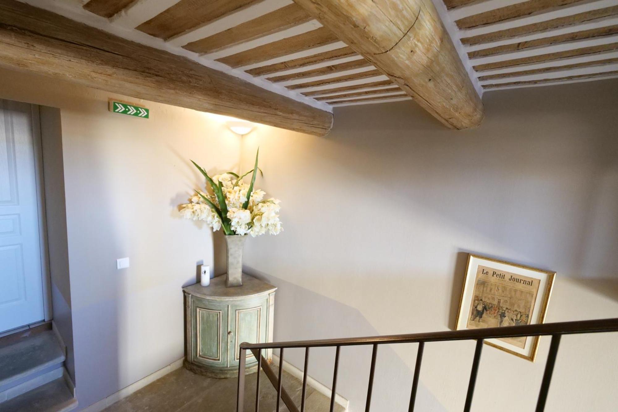 Chambres Du Vieux Bistrot Cabrières-dʼAvignon Esterno foto