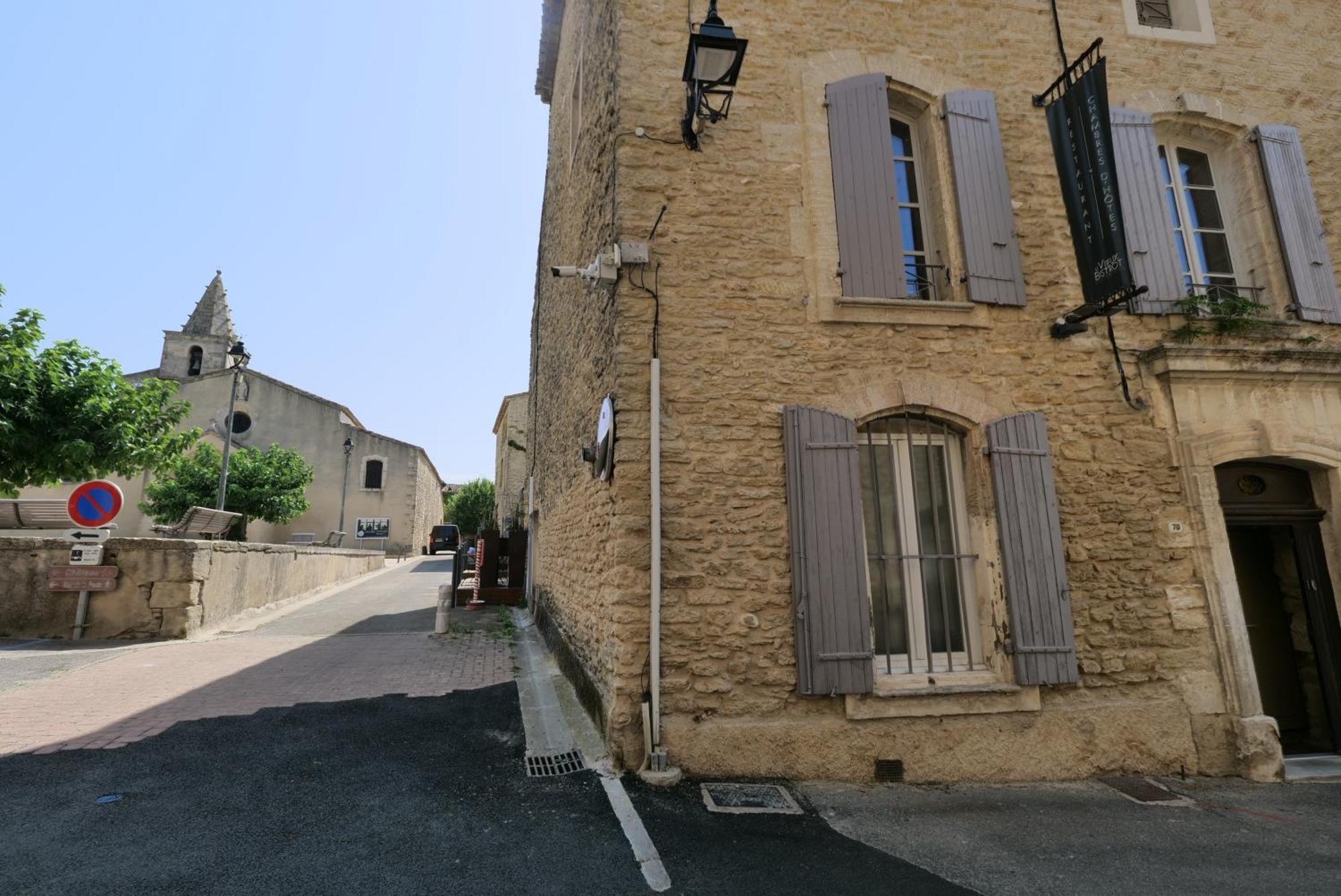 Chambres Du Vieux Bistrot Cabrières-dʼAvignon Esterno foto