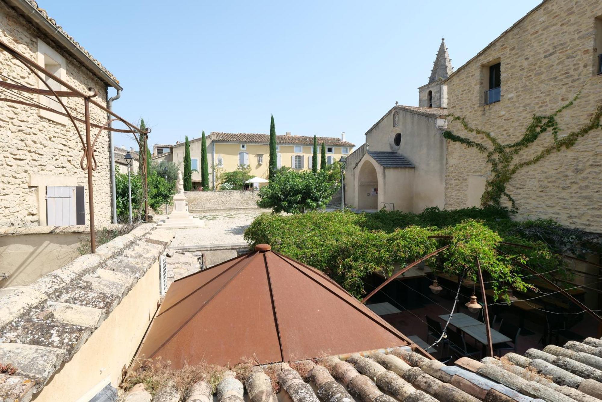 Chambres Du Vieux Bistrot Cabrières-dʼAvignon Esterno foto